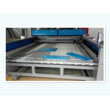 Hot Sell Laser Cutting and Engraving Machine for Fabric